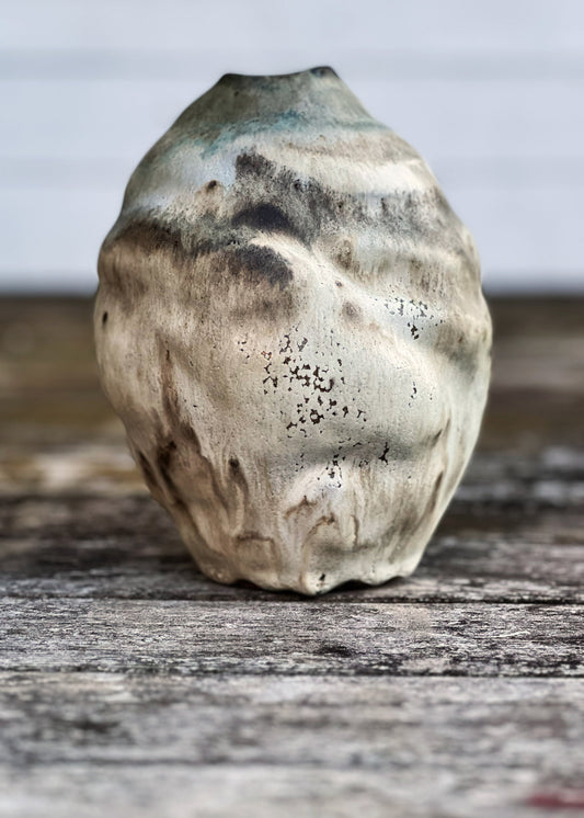 Singing Rocks Decorative Vases x 6